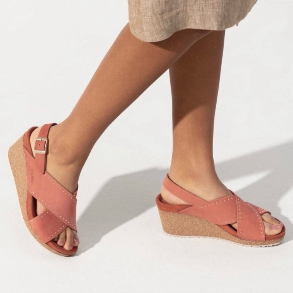 Birkenstock Papillio Samira Rivets Sandal Size 38 / US 7 Wedge Heel Earth Red